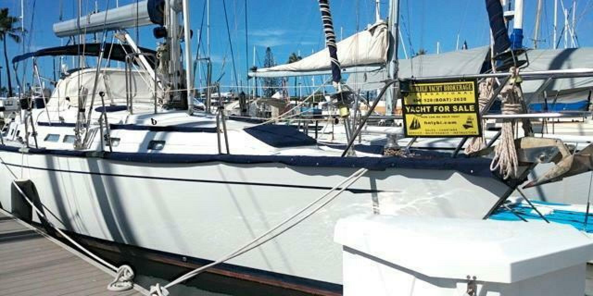 Tayana-48 Center Cockpit 1998-Easy Day Honolulu-Hawaii-United States-4972637 | Thumbnail