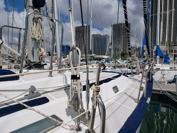 Tayana-48 Center Cockpit 1998-Easy Day Honolulu-Hawaii-United States-4972652