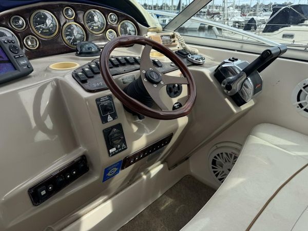 Rinker-342 Fiesta Vee 2002-Troublemaker League-Texas-United States-4976174