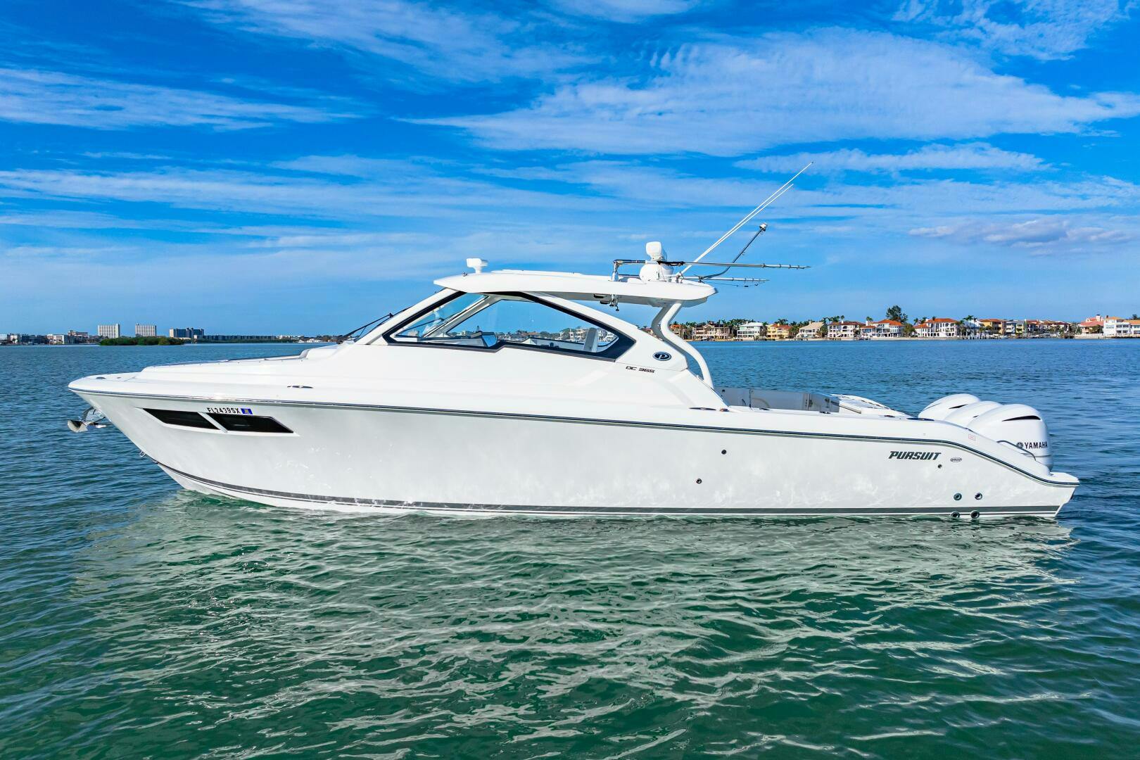 Pursuit-DC 365 2021-Conspirasea Saint Petersburg-Florida-United States-4985571