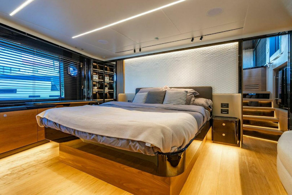 Absolute-64 Navetta 2023-KINGSHIP Aventura-Florida-United States-Absolute 64  Kingship  Master Stateroom-4986154