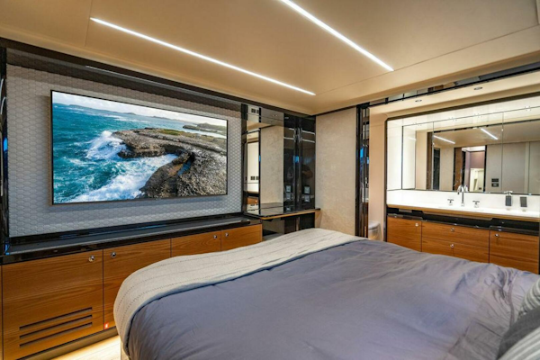 Absolute-64 Navetta 2023-KINGSHIP Aventura-Florida-United States-Absolute 64  Kingship  Master Stateroom-4986159