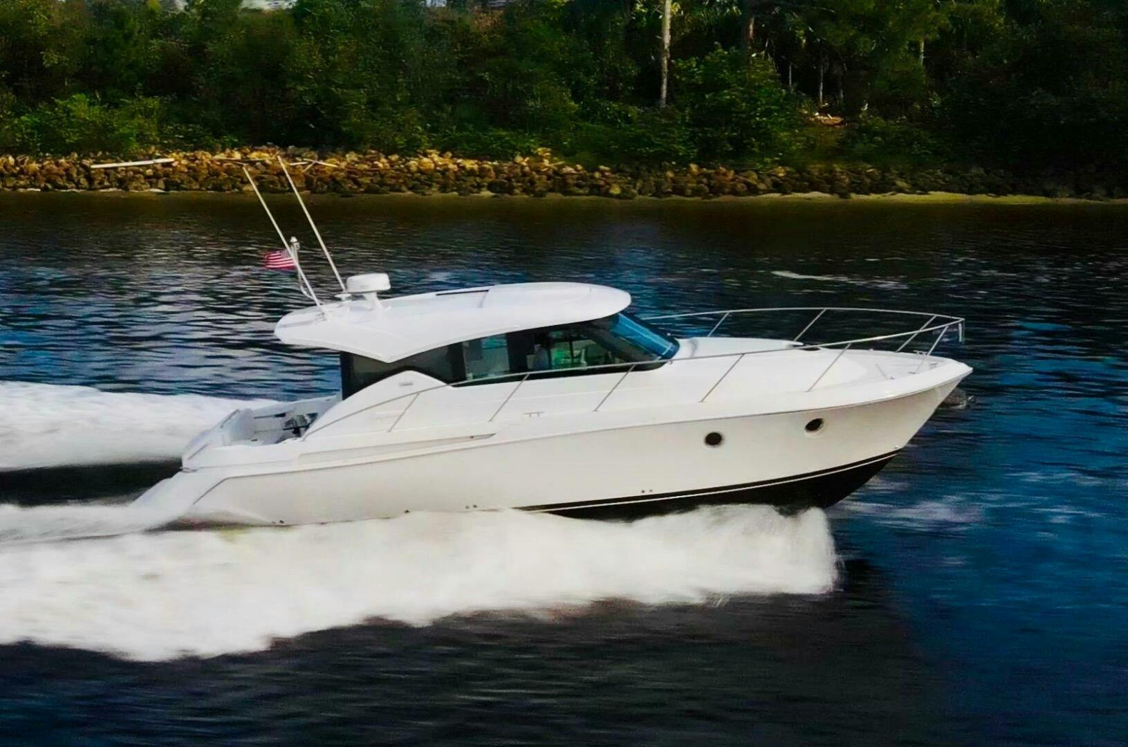 Tiara Yachts-C39 Coupe 2022-AERONAUTICAL Palm Beach Gardens-Florida-United States-4998695