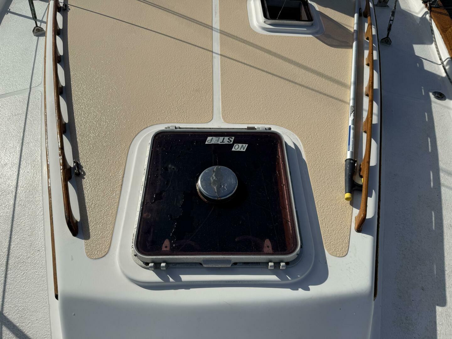 Endeavour-42 1985 -Stock Island-Florida-United States-5024056 | Thumbnail