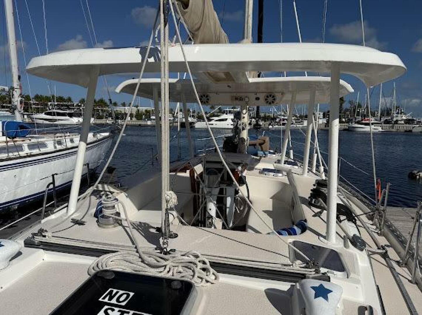 Morgan-44 1989 -Stock Island-Florida-United States-5028846 | Thumbnail