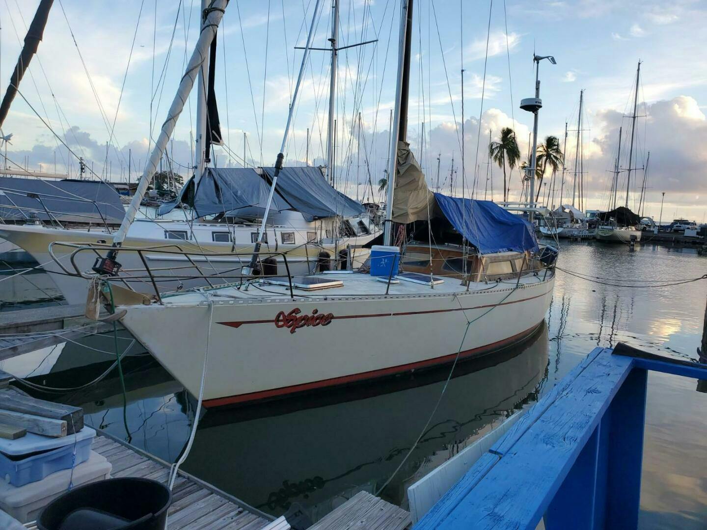 Miller Marine-44 1981 -Honolulu-Hawaii-United States-5011127