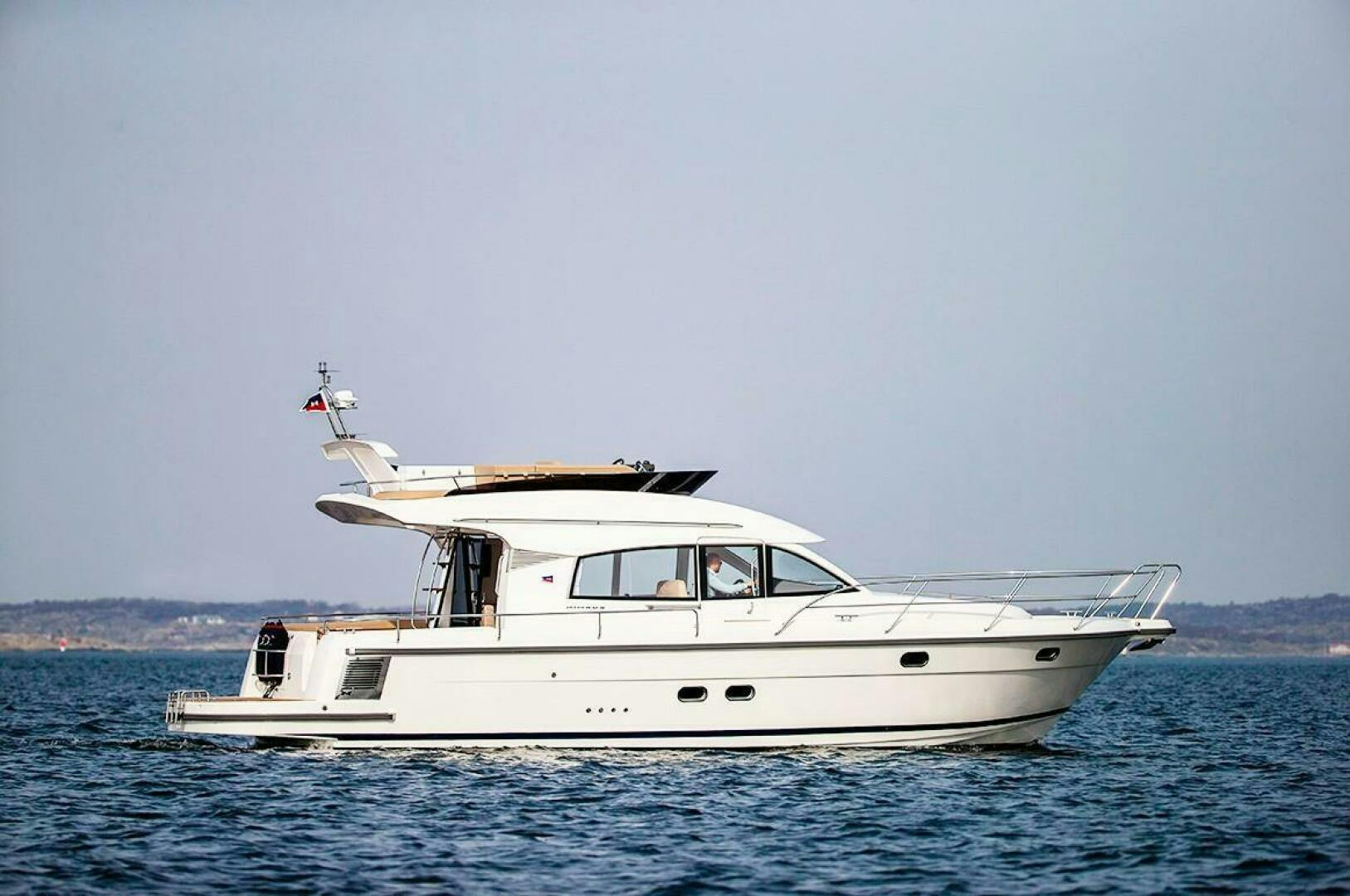 Nimbus-405 Flybridge 2017-SEAHAWK Seattle-Washington-United States-5018858