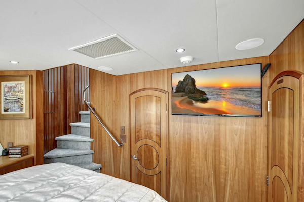Hatteras 2005-DANIELLE West Palm Beach -Florida-United States-029 Lower Deck Port Guest Stateroom Aft-5019822