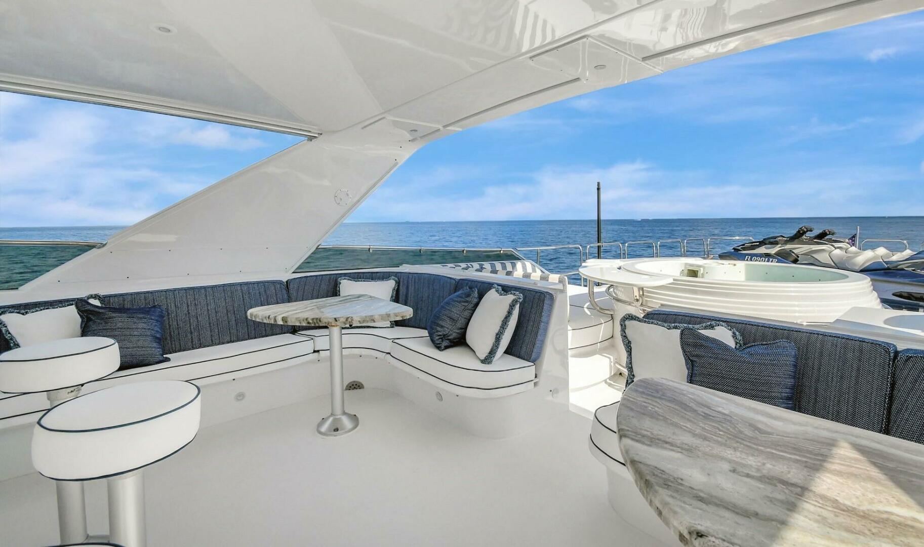 Hatteras 2005-DANIELLE West Palm Beach -Florida-United States-044 Flybirdge Seating Area 03-5019837 | Thumbnail