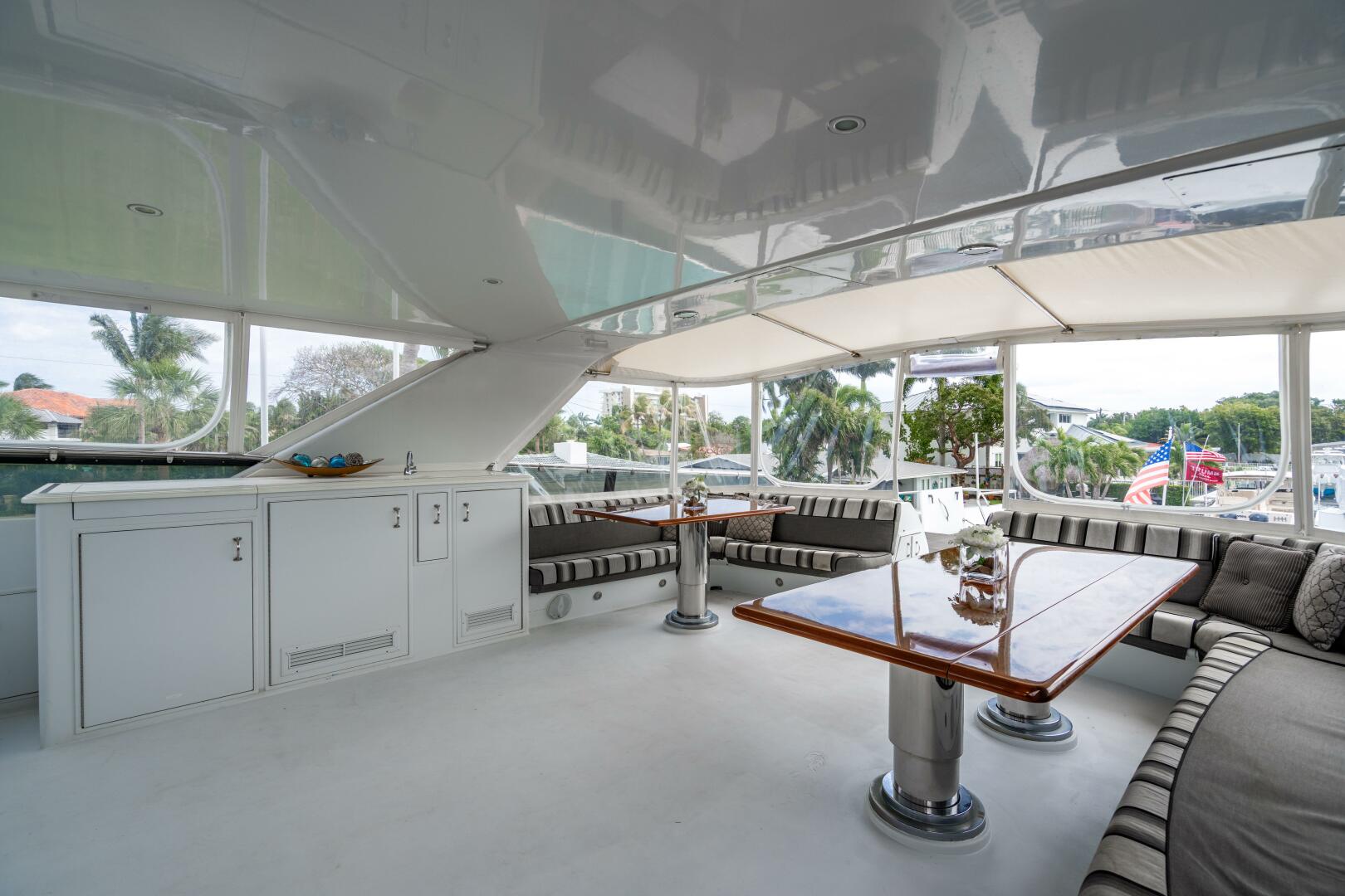 Hatteras-100 Motor Yacht 2001-Sunday Money Pompano Beach-Florida-United States-5405835 | Thumbnail