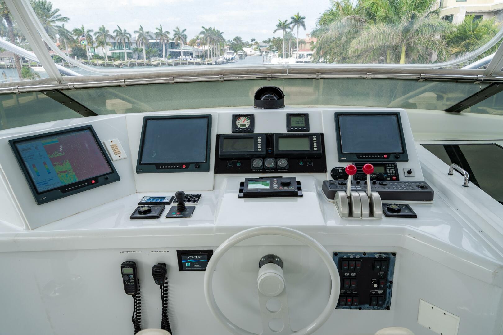 Hatteras-100 Motor Yacht 2001-Sunday Money Pompano Beach-Florida-United States-5405830 | Thumbnail