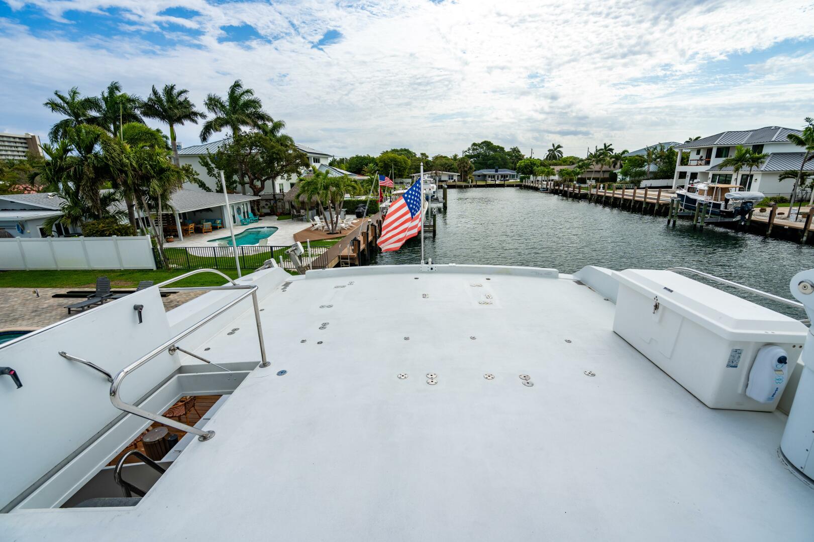 Hatteras-100 Motor Yacht 2001-Sunday Money Pompano Beach-Florida-United States-5405839 | Thumbnail