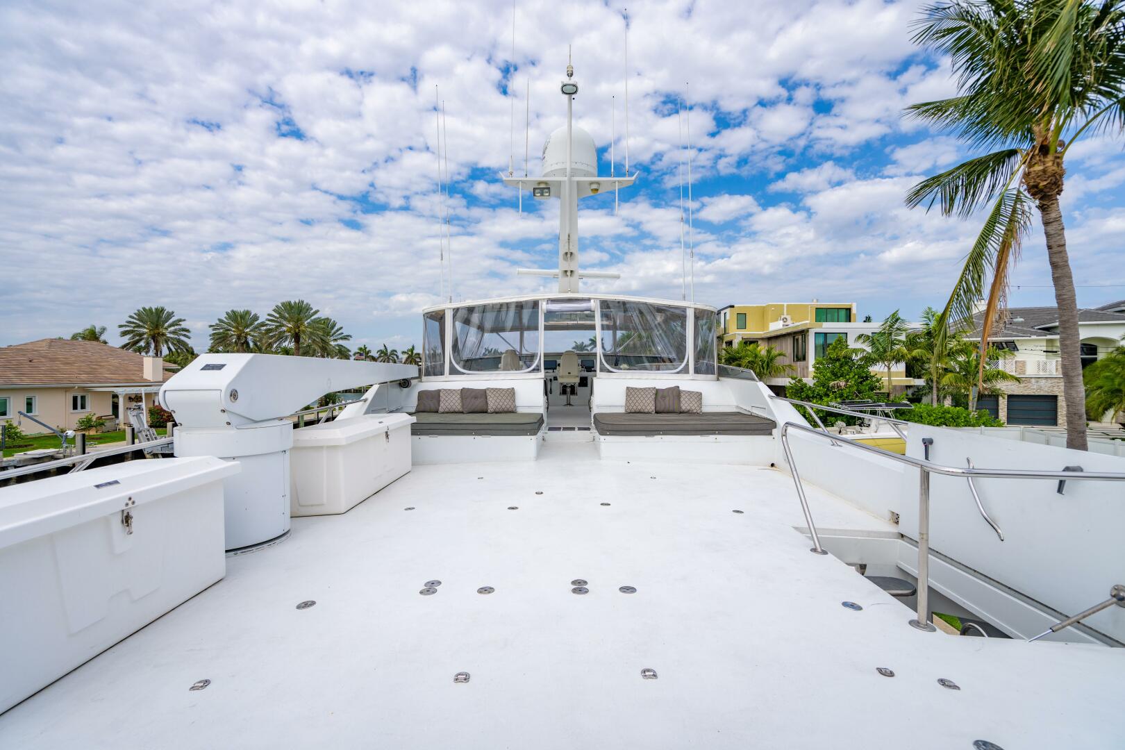 Hatteras-100 Motor Yacht 2001-Sunday Money Pompano Beach-Florida-United States-5405844 | Thumbnail