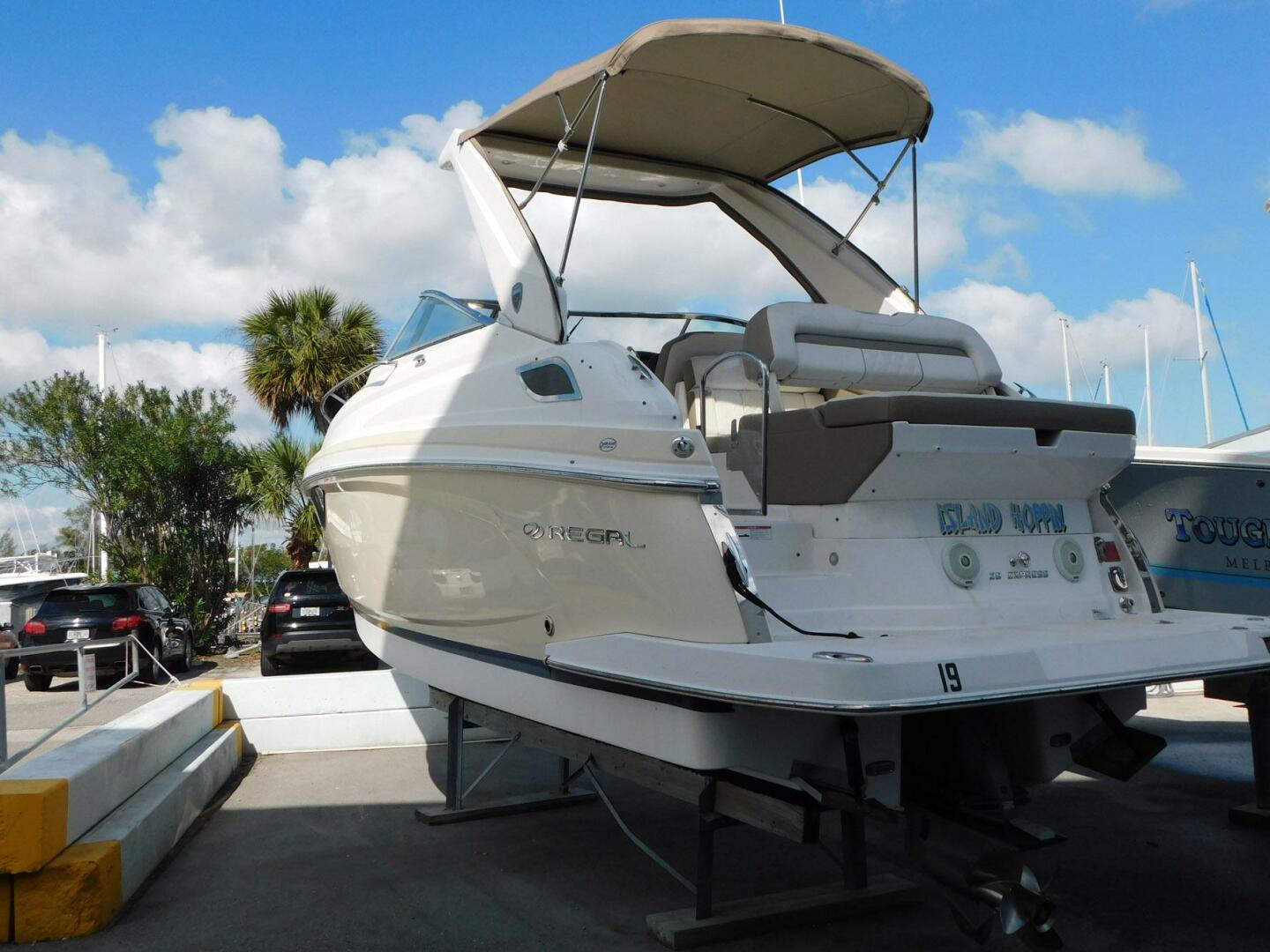 Regal-28 Express 2018-Island Hoppin Melbourne-Florida-United States-5031145 | Thumbnail