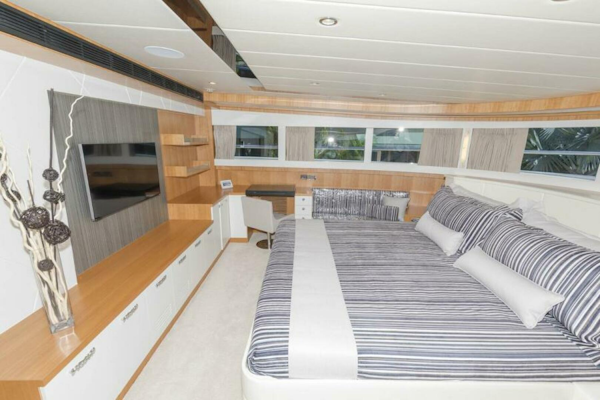 Johnson-Flybridge w/Hydraulic Platform 2027-JOHNSON 93 OPEN FB Kaohsiung-Taiwan-Master Looking To Port-5032663
