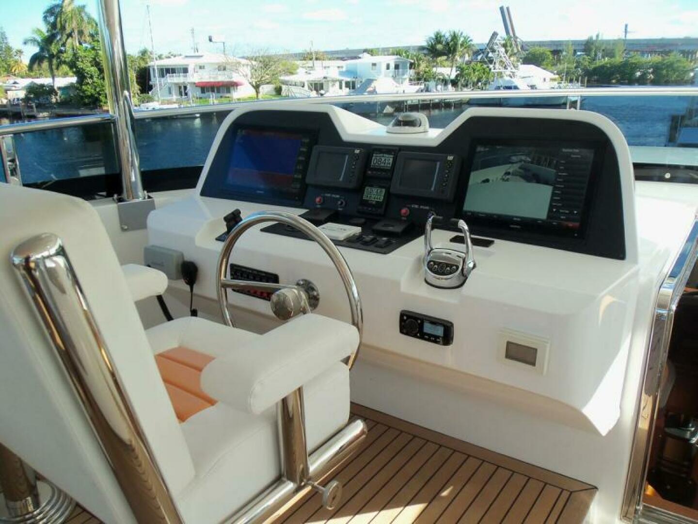 Johnson-Flybridge w/Hydraulic Platform 2027-JOHNSON 93 OPEN FB Kaohsiung-Taiwan-Helm-5032692 | Thumbnail