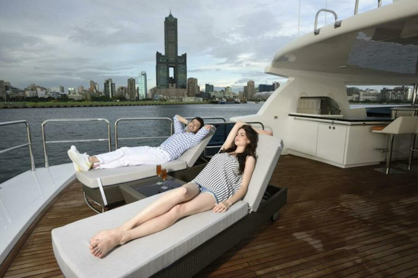 Johnson-Flybridge w/Hydraulic Platform 2027-JOHNSON 93 OPEN FB Kaohsiung-Taiwan-Upper Deck Lounge Area-5032701