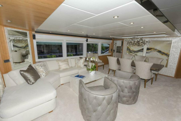 Johnson-Flybridge w/Hydraulic Platform 2027-JOHNSON 93 OPEN FB Kaohsiung-Taiwan-Salon Looking To Port-5032646