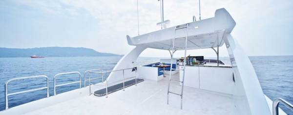 Johnson-Flybridge w/Hydraulic Platform 2027-JOHNSON 80 FLYBRIDGE Kaohsiung-Taiwan-Boat deck-5033179