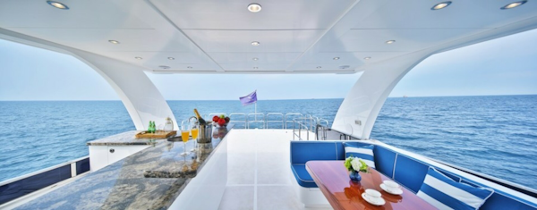 Johnson-Flybridge w/Hydraulic Platform 2027-JOHNSON 80 FLYBRIDGE Kaohsiung-Taiwan-FB looking aft-5033181