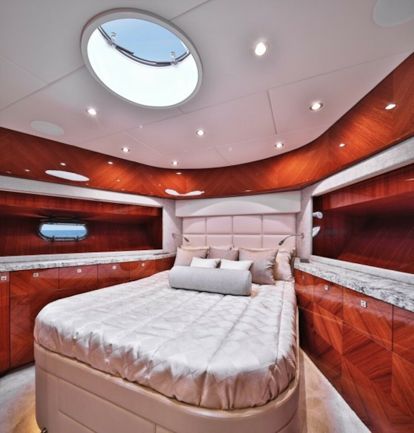 Johnson-Flybridge w/Hydraulic Platform 2027-JOHNSON 80 FLYBRIDGE Kaohsiung-Taiwan-VIP-5033174