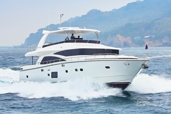 Johnson-Flybridge w/Hydraulic Platform 2027-JOHNSON 80 FLYBRIDGE Kaohsiung-Taiwan-Running-5033193