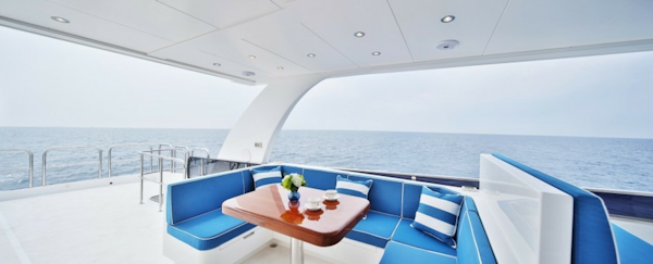 Johnson-Flybridge w/Hydraulic Platform 2027-JOHNSON 80 FLYBRIDGE Kaohsiung-Taiwan-FB seating-5033180