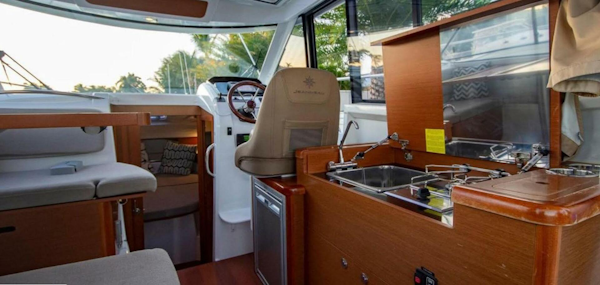 Jeanneau-Merry Fisher 855 2016-Lickity Split Punta Gorda-Florida-United States-5046726