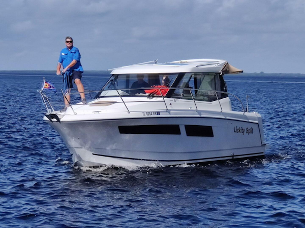Jeanneau-Merry Fisher 855 2016-Lickity Split Punta Gorda-Florida-United States-5046730
