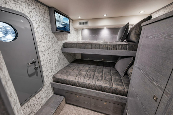 Viking-Convertible 2024-LADY SURFBUM Jupiter-Florida-United States-5425620