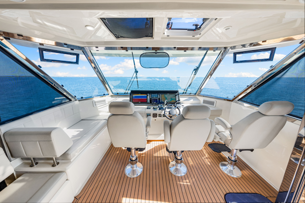 Aquila-54 2022 -Clearwater-Florida-United States-5823784