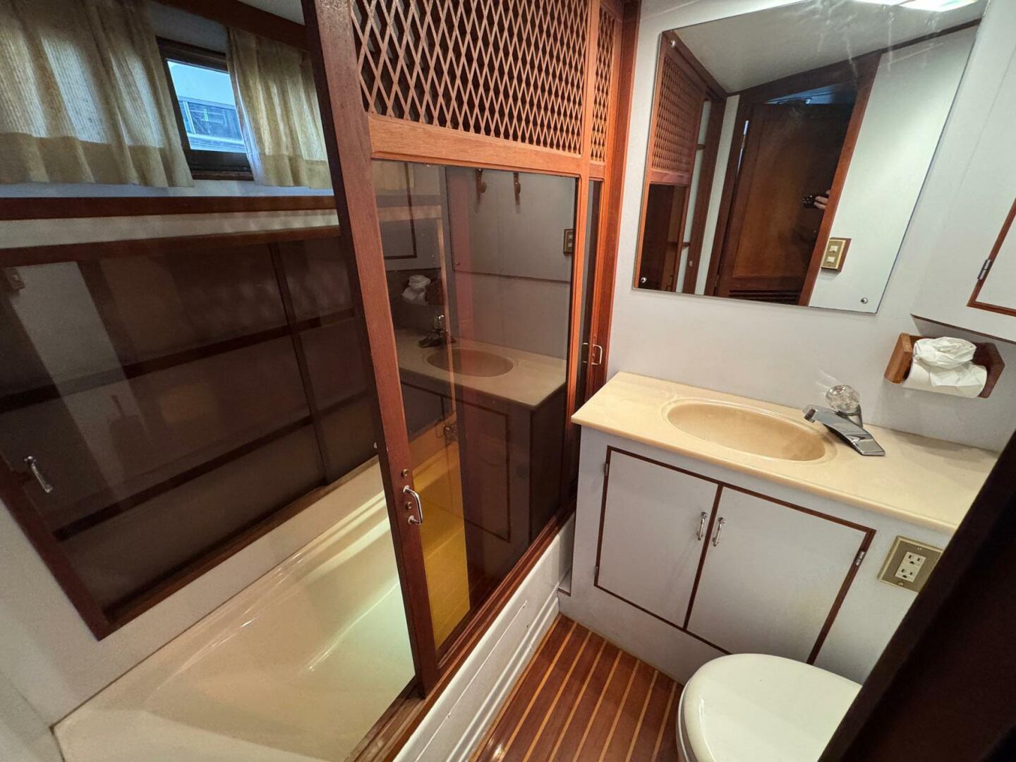 Symbol-51 Motor Yacht 1987-Lady Laur Seattle-Washington-United States-5049153 | Thumbnail