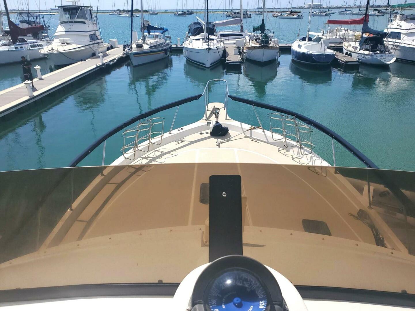 Californian-5239 Cockpit Motor Yacht 1985 -Honolulu-Hawaii-United States-5050888 | Thumbnail