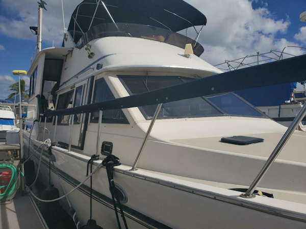 Californian-5239 Cockpit Motor Yacht 1985 -Honolulu-Hawaii-United States-5050853