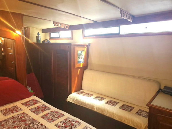 Californian-5239 Cockpit Motor Yacht 1985 -Honolulu-Hawaii-United States-5050901