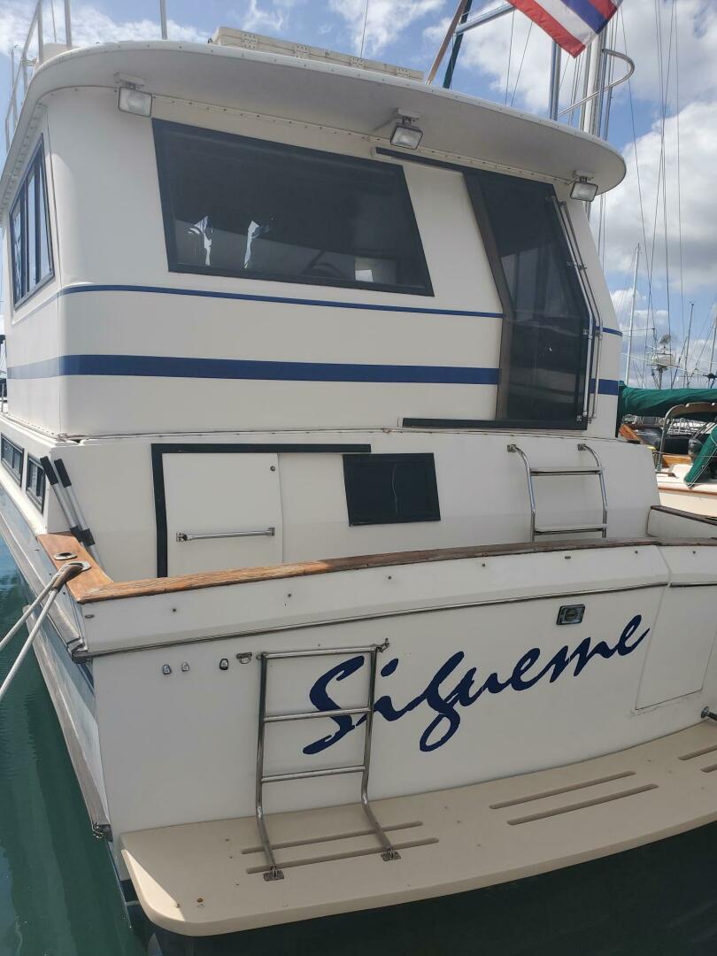 Californian-5239 Cockpit Motor Yacht 1985 -Honolulu-Hawaii-United States-5050855 | Thumbnail