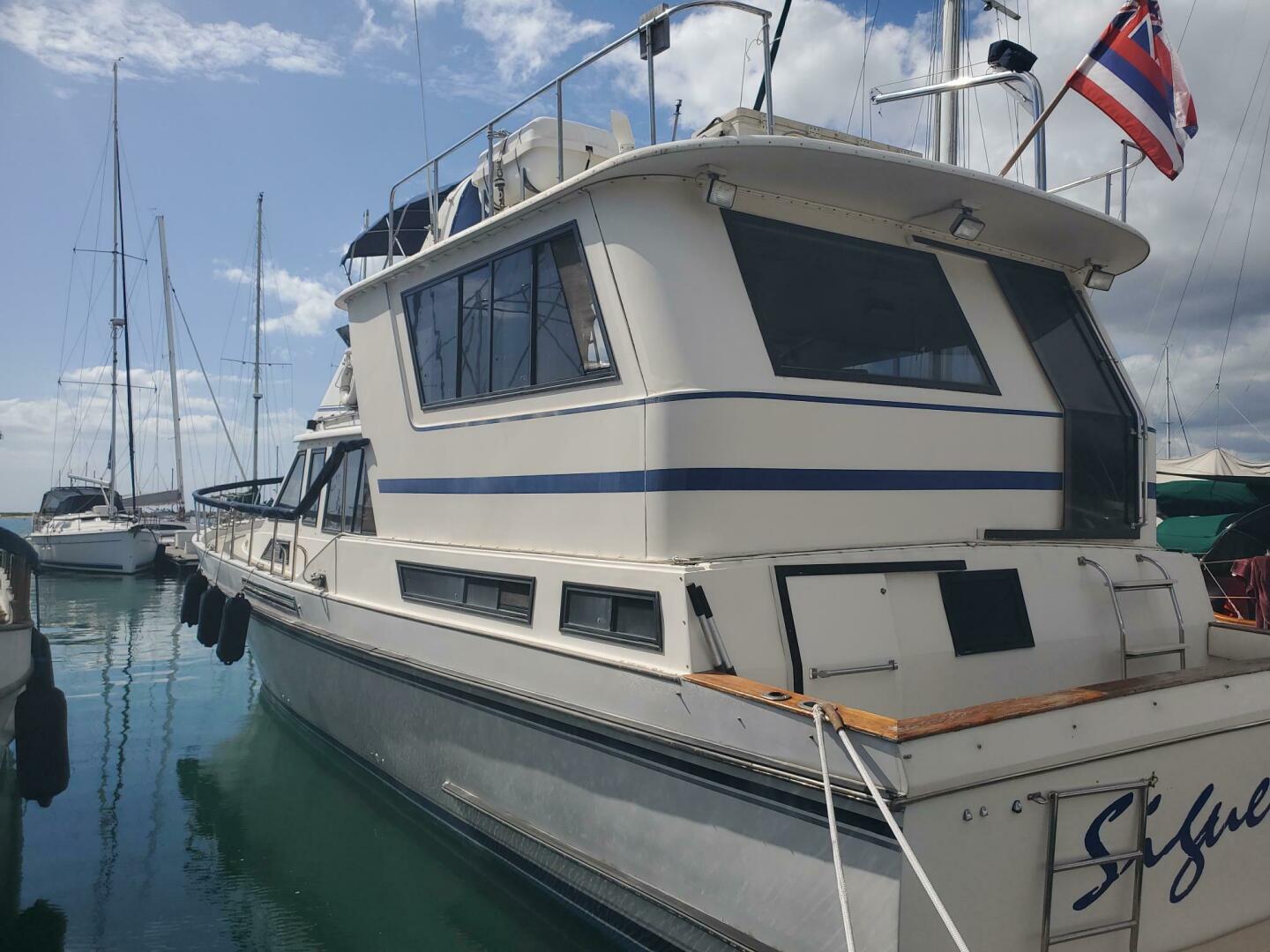 Californian-5239 Cockpit Motor Yacht 1985 -Honolulu-Hawaii-United States-5050850 | Thumbnail