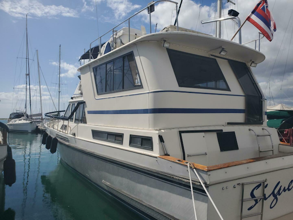 Californian-5239 Cockpit Motor Yacht 1985 -Honolulu-Hawaii-United States-5050850