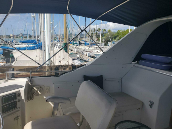 Californian-5239 Cockpit Motor Yacht 1985 -Honolulu-Hawaii-United States-5050889