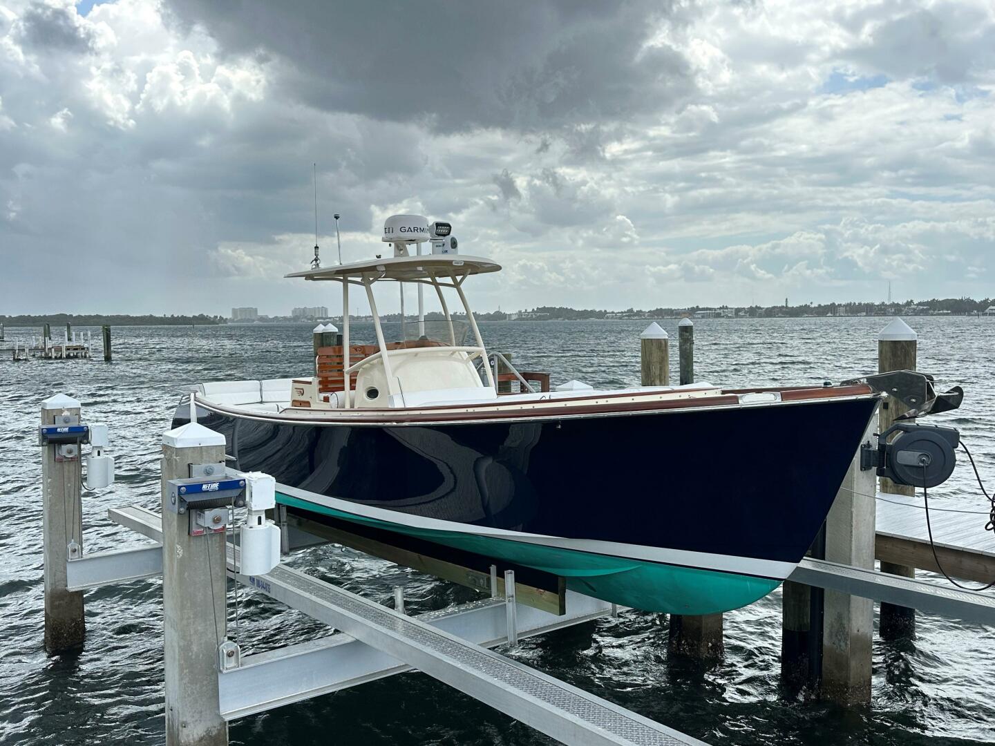 Hinckley-Talaria 29 C 2002-Katie J Manalapan-Florida-United States-5094095 | Thumbnail