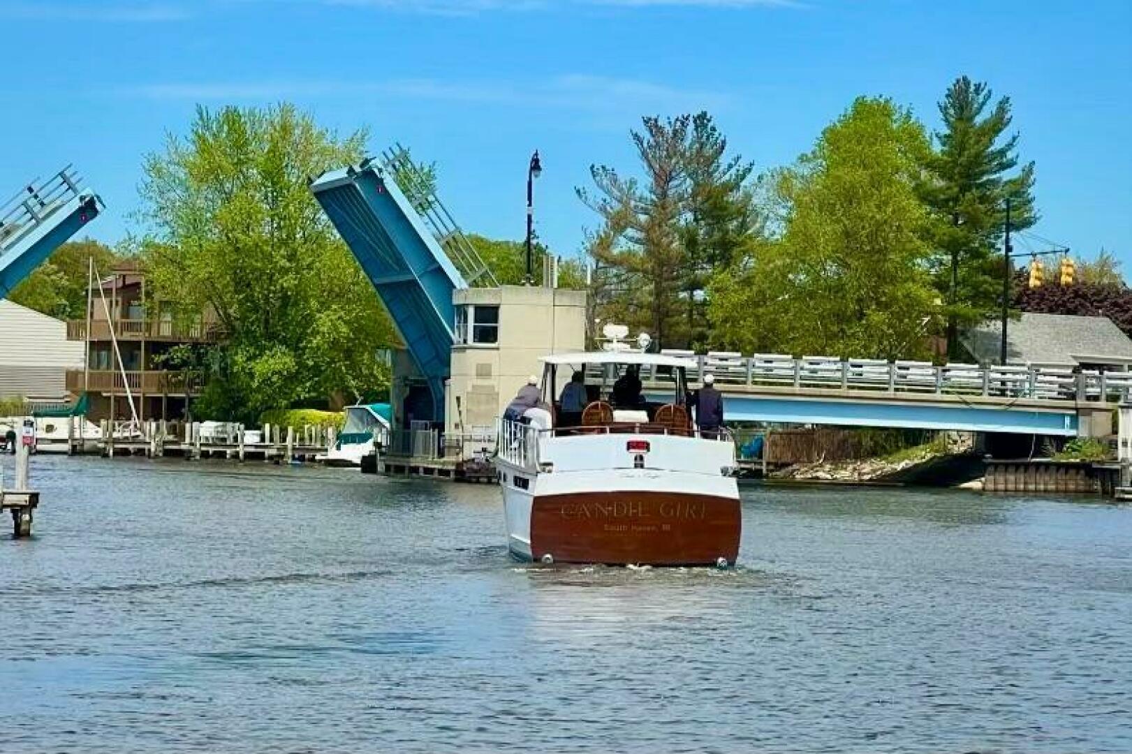Chris-Craft-45 Constellation 1960 -South Haven-Michigan-United States-5054405 | Thumbnail