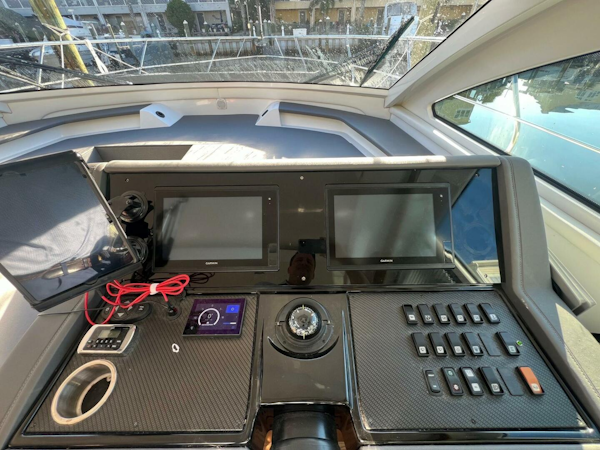 Cruisers Yachts-42 Cantius 2018 -Greenwhich-Connecticut-United States-5075090