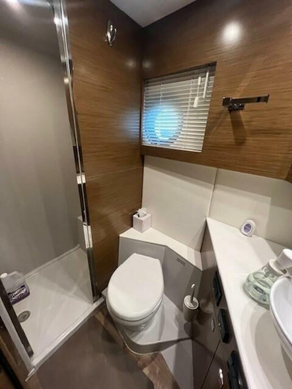 Cruisers Yachts-42 Cantius 2018 -Greenwhich-Connecticut-United States-5075086