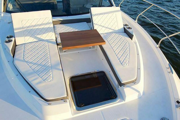 Cruisers Yachts-42 Cantius 2018 -Greenwhich-Connecticut-United States-5063390