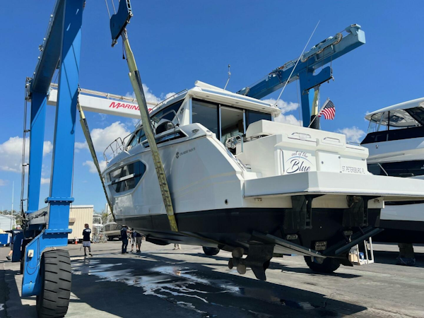 Cruisers Yachts-42 Cantius 2018 -Greenwhich-Connecticut-United States-5075093