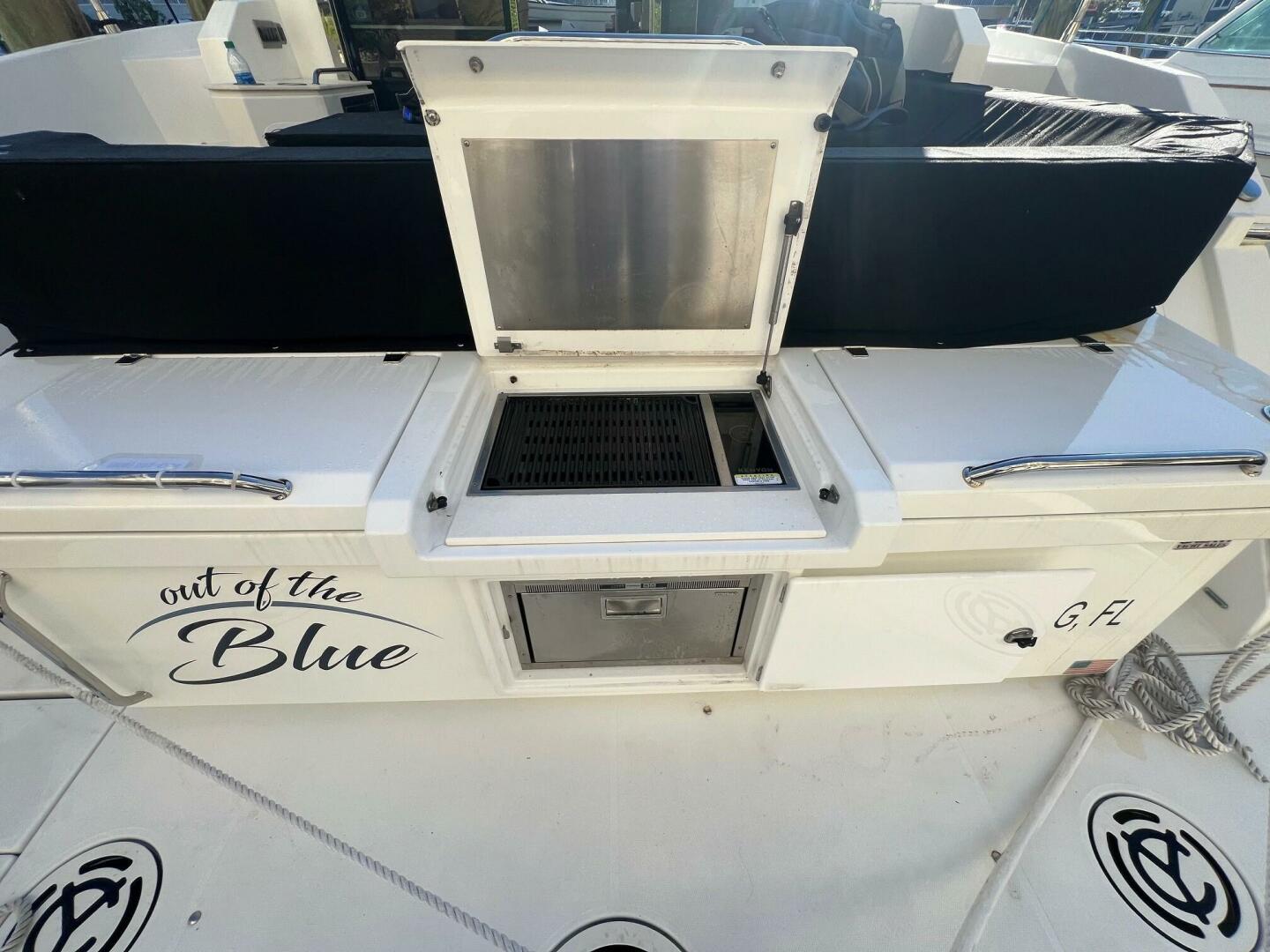 Cruisers Yachts-42 Cantius 2018 -Greenwhich-Connecticut-United States-5075091 | Thumbnail