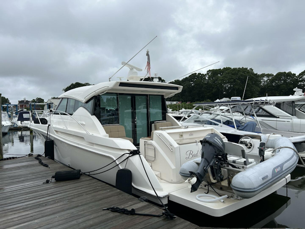 Tiara Yachts-C44 Coupe 2015 -Westbrook-Connecticut-United States-5467813