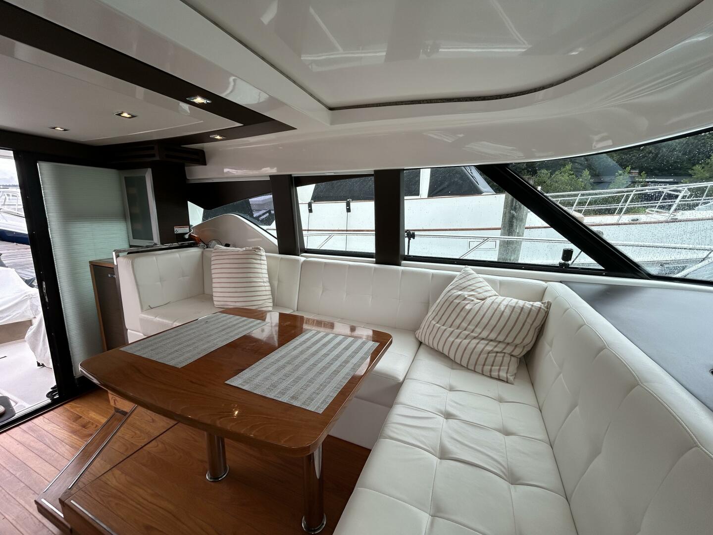 Tiara Yachts-C44 Coupe 2015 -Westbrook-Connecticut-United States-5467799 | Thumbnail