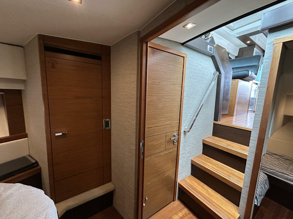 Tiara Yachts-C44 Coupe 2015 -Westbrook-Connecticut-United States-5467803