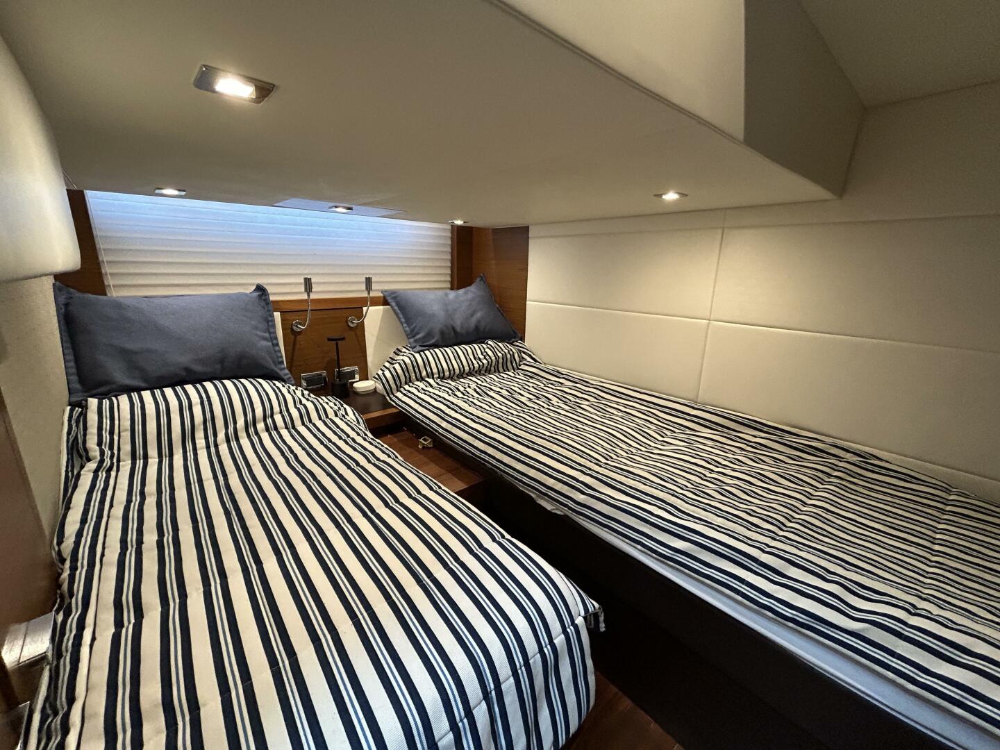 Tiara Yachts-C44 Coupe 2015 -Westbrook-Connecticut-United States-5467800 | Thumbnail